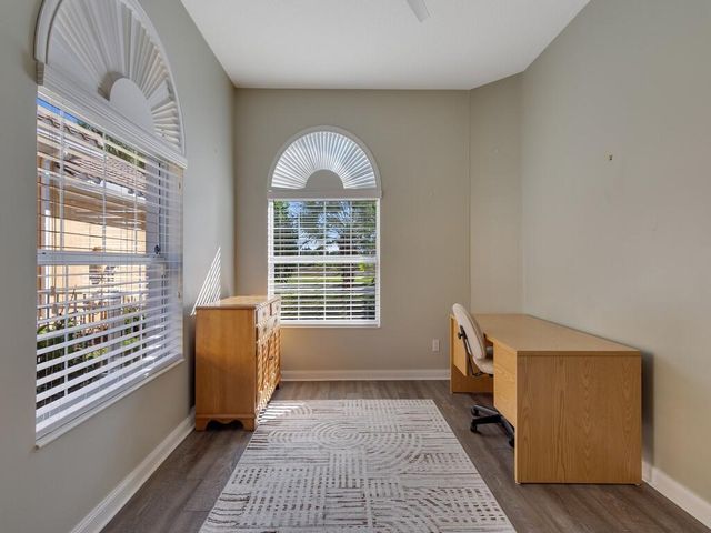 5250 Eleuthra Circle, Vero Beach, FL 32967