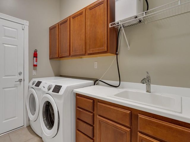 5250 Eleuthra Circle, Vero Beach, FL 32967