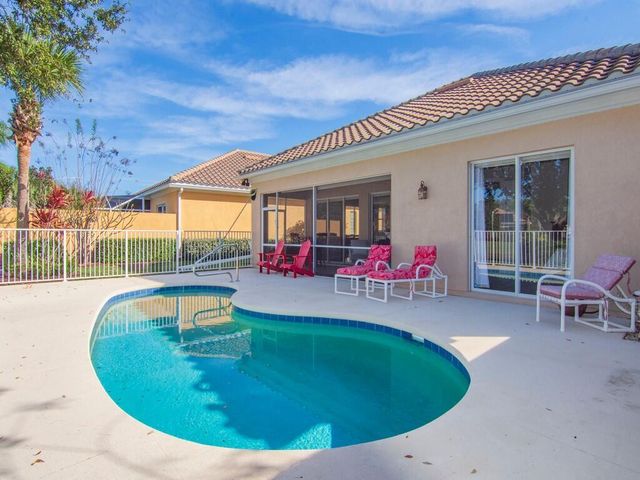 5250 Eleuthra Circle, Vero Beach, FL 32967