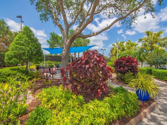 5250 Eleuthra Circle, Vero Beach, FL 32967