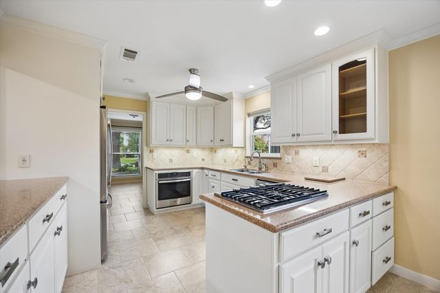 10814 Overbrook Lane, Houston, TX 77042