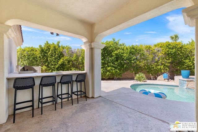 1420 Lorena Way, Palm Springs, CA 92262