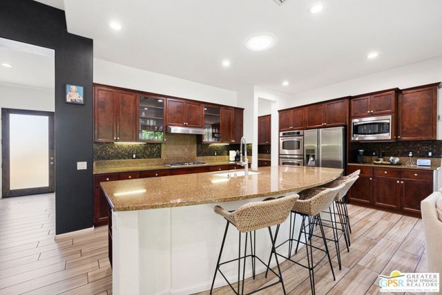 1420 Lorena Way, Palm Springs, CA 92262