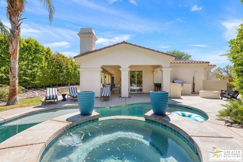 1420 Lorena Way, Palm Springs, CA 92262