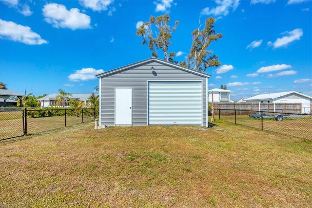 2066 MASSACHUSETTS AVENUE, Englewood, FL 34224