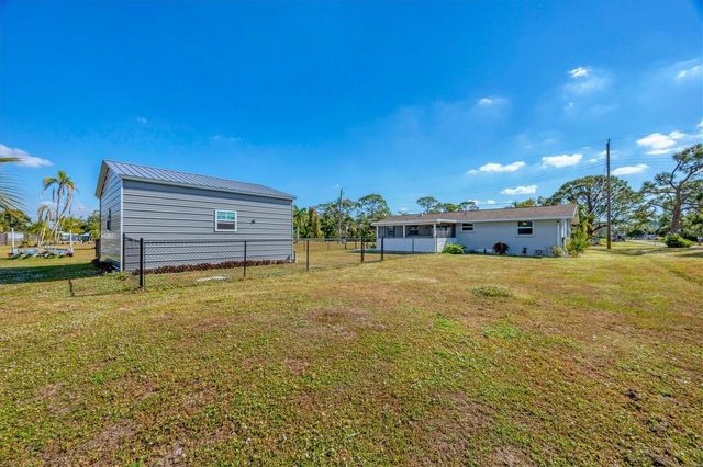 2066 MASSACHUSETTS AVENUE, Englewood, FL 34224