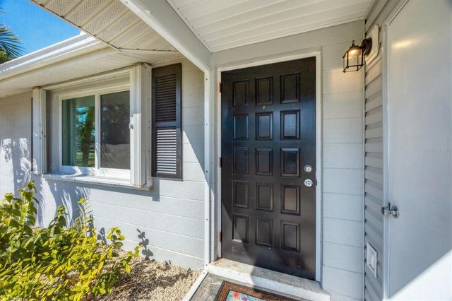 2066 MASSACHUSETTS AVENUE, Englewood, FL 34224