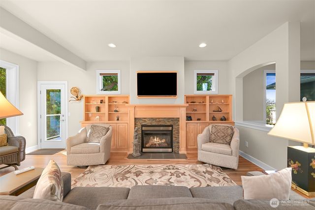 4200 Parkhurst Drive, Bellingham, WA 98229