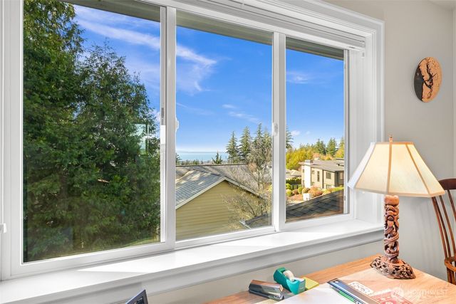 4200 Parkhurst Drive, Bellingham, WA 98229