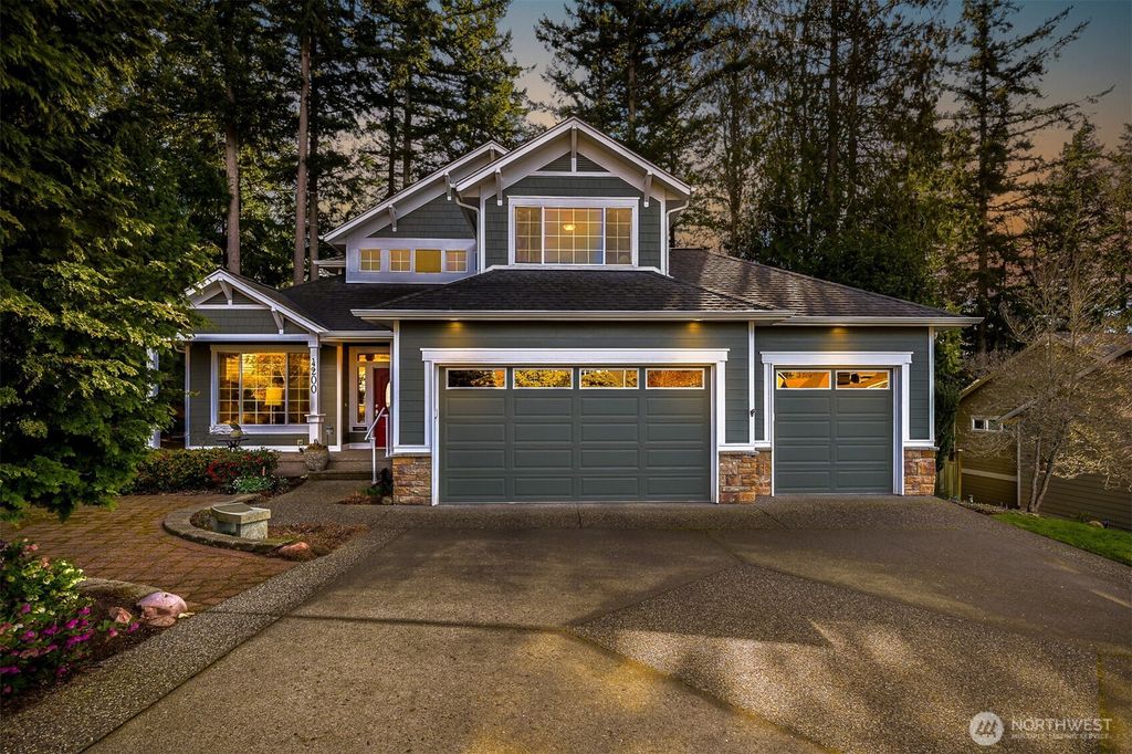 4200 Parkhurst Drive, Bellingham, WA 98229