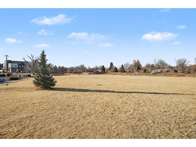 6393 Moore Ct, Arvada, CO 80004