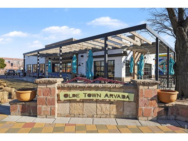 6393 Moore Ct, Arvada, CO 80004