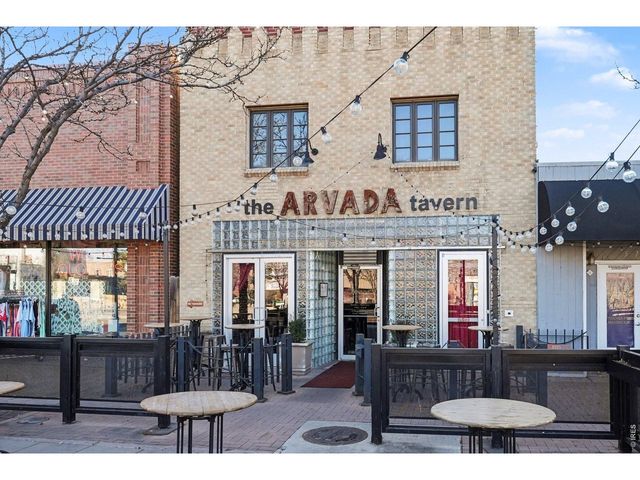 6393 Moore Ct, Arvada, CO 80004