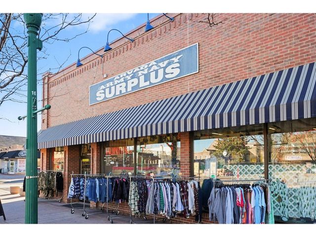 6393 Moore Ct, Arvada, CO 80004