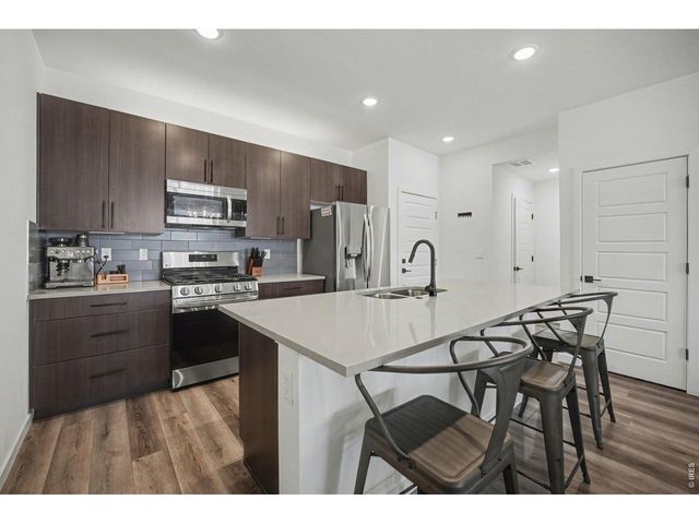 6393 Moore Ct, Arvada, CO 80004