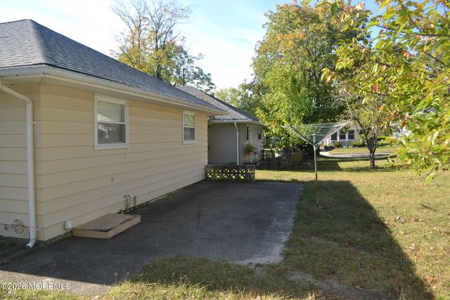 2104 Mount Hope Lane, Toms River, NJ 08753