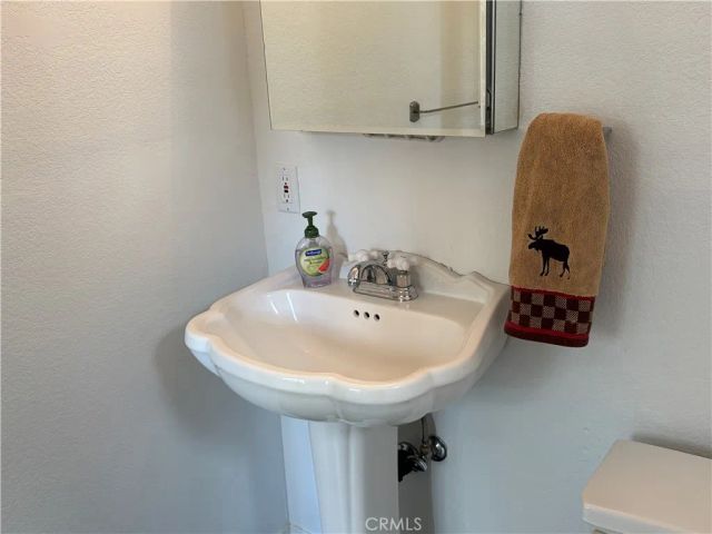 6302 Spruce, Angelus Oaks, CA 92305