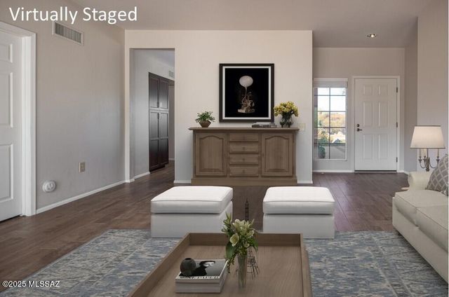 14032 N Green Tree Drive, Oro Valley, AZ 85755