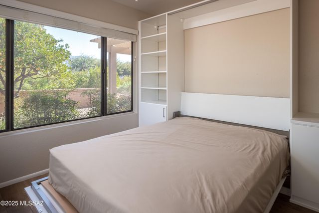 14032 N Green Tree Drive, Oro Valley, AZ 85755