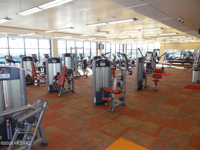 14032 N Green Tree Drive, Oro Valley, AZ 85755