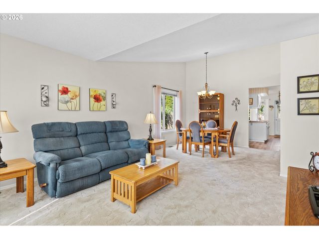 19341 INISHBRIDE Ct, Oregon City, OR 97045