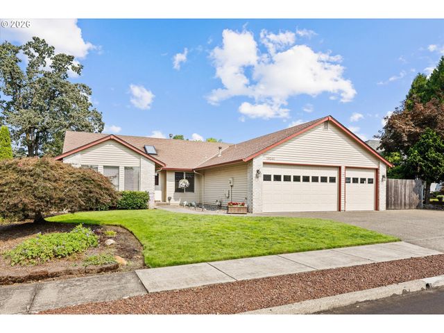 19341 INISHBRIDE Ct, Oregon City, OR 97045