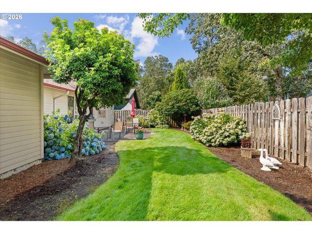 19341 INISHBRIDE Ct, Oregon City, OR 97045