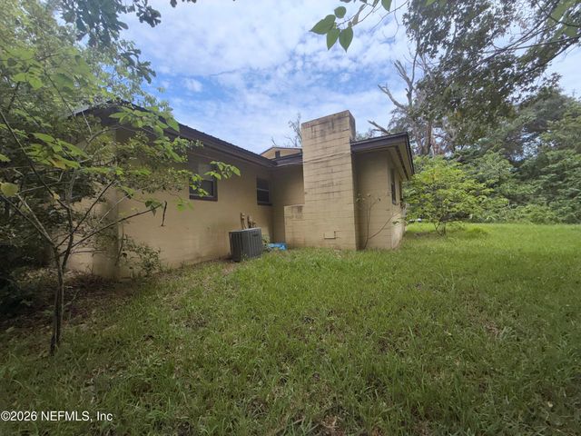 7952 DELAROCHE Drive, Jacksonville, FL 32210