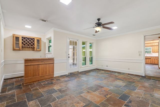 3917 Laurel Lane, Bedford, TX 76021