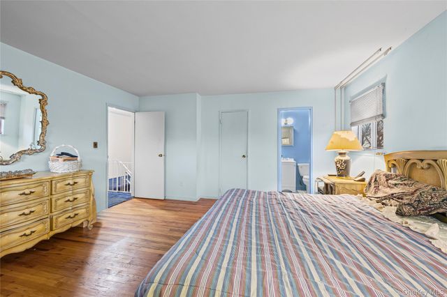 2929 Mandalay Beach Road, Wantagh, NY 11793