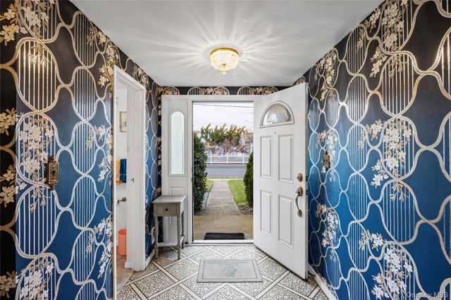 2929 Mandalay Beach Road, Wantagh, NY 11793