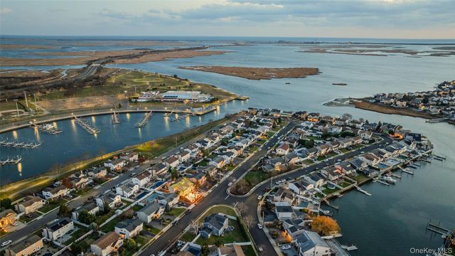 2929 Mandalay Beach Road, Wantagh, NY 11793