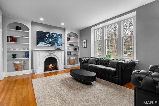 22 Princeton Avenue, University City, MO 63130