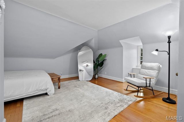 22 Princeton Avenue, University City, MO 63130