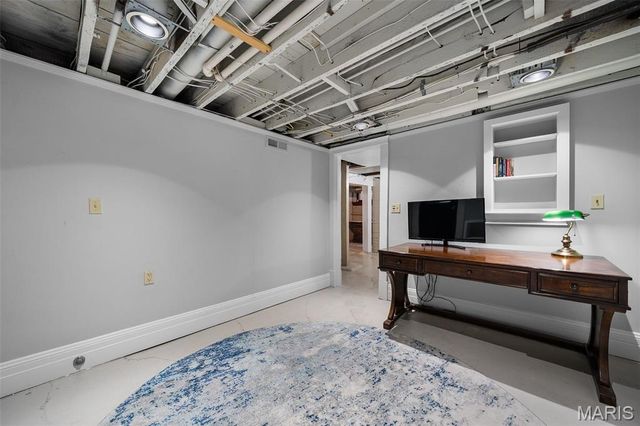 22 Princeton Avenue, University City, MO 63130