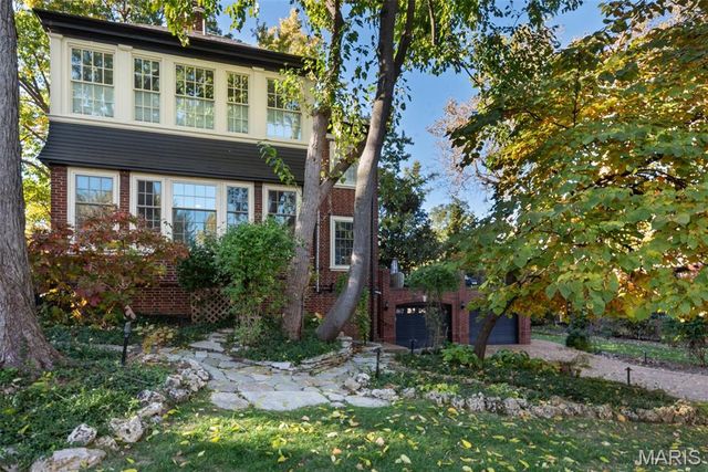 22 Princeton Avenue, University City, MO 63130