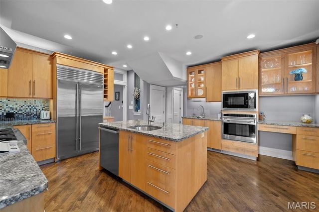 22 Princeton Avenue, University City, MO 63130