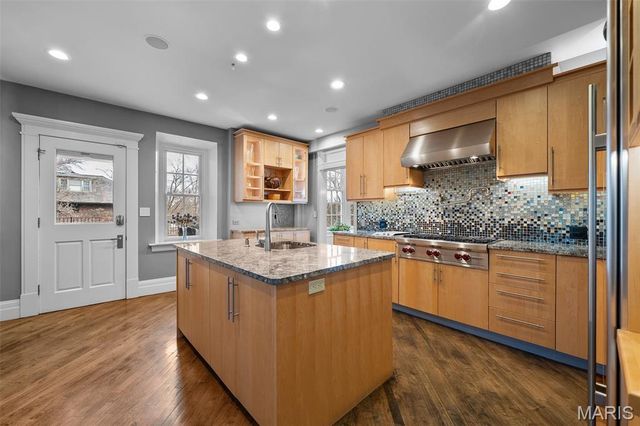 22 Princeton Avenue, University City, MO 63130