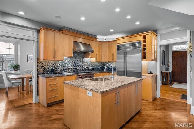 22 Princeton Avenue, University City, MO 63130