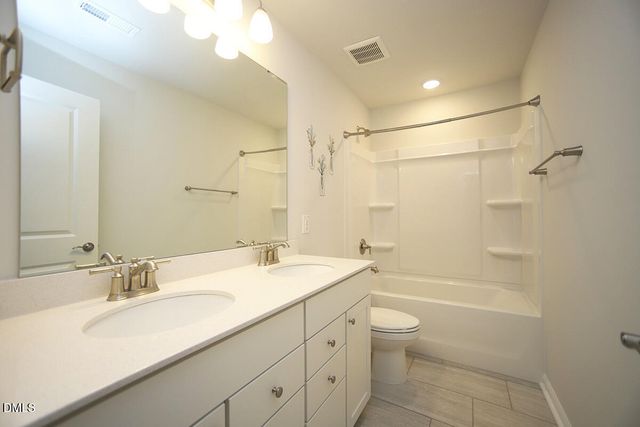 629 Donnegal Farm Drive, Fuquay Varina, NC 27526