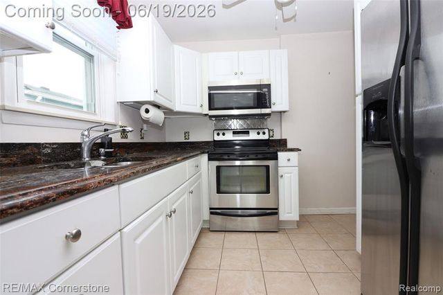 4011 Mildred Street, Wayne, MI 48184