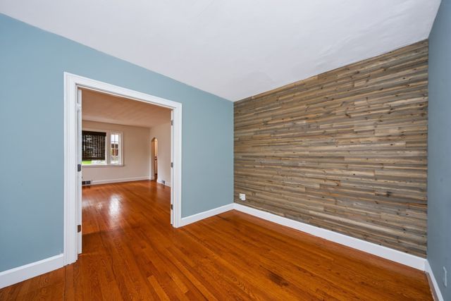 14 Nelson St, Hopedale, MA 01747