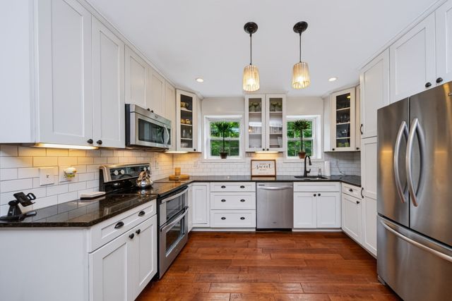 14 Nelson St, Hopedale, MA 01747
