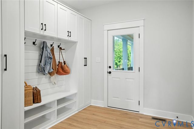 2470 Old Telegraph Ct, Providence Forge, VA 23140