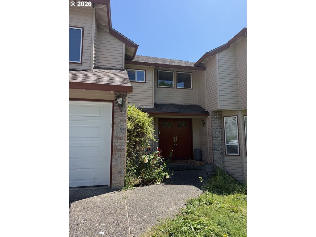 4981 HAMPTON Ct, Lake Oswego, OR 97035