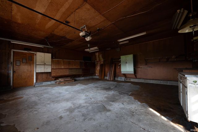 620 S First Street, Van Buren, IN 46991