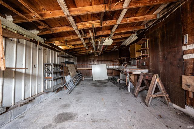 620 S First Street, Van Buren, IN 46991