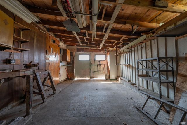 620 S First Street, Van Buren, IN 46991