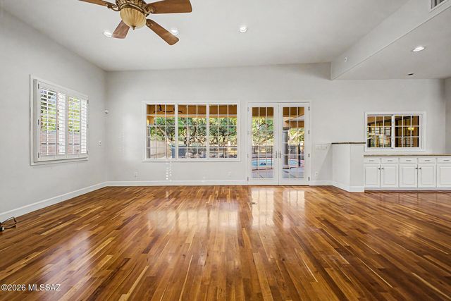 2010 N Forty Niner Drive, Tucson, AZ 85749