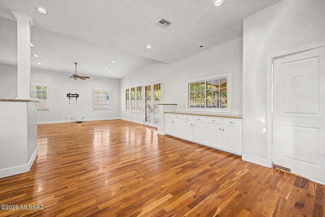 2010 N Forty Niner Drive, Tucson, AZ 85749